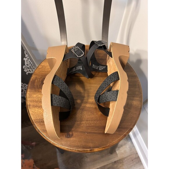 Women's Black Strappy Peep Toe Platform Rubber Wedge Sandals Size 10 Medium - Picture 5 of 9